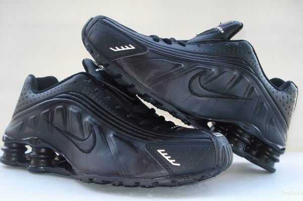 Nike Shox R4 Black Envente Enstock Nike Shox Air